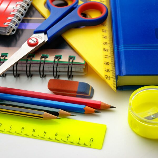 pencils-ge112ced8e_1920 pencils-ge112ced8e_1920